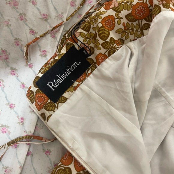 Realisation Par Devon Dress - Picture 3 of 3